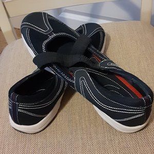 Nubuck Leather & Mesh Double Gore Mary Jane Sneakers